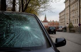В Москве забили стекла «газели» из-за давнего к...